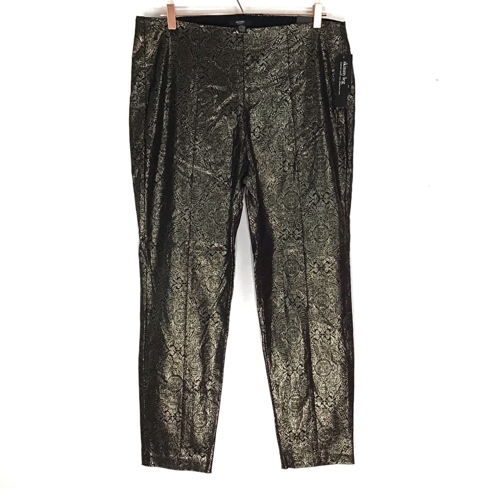 Alfani Macy's Metallic Rose Gold Skinny Pants NWT! - Picture 3 of 4